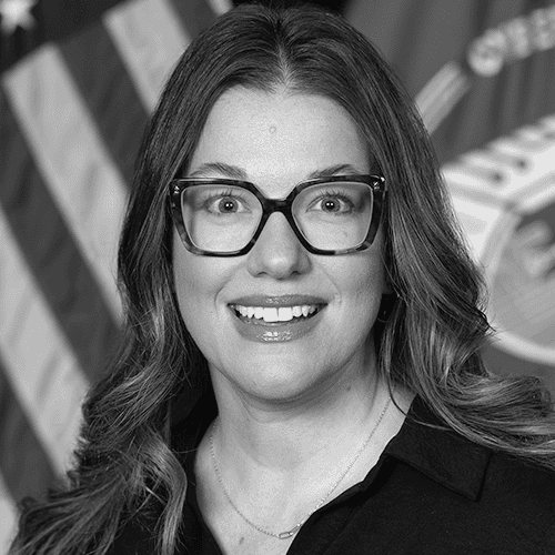 Dr. Lauren Wind